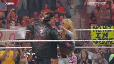 WWE_Monday_Night_Raw_The_Draft_26th_April_2010_HDTV_XviD-FWG_pt1_avi_001059840.jpg
