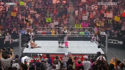 WWE_Monday_Night_Raw_The_Draft_26th_April_2010_HDTV_XviD-FWG_pt1_avi_001061000.jpg