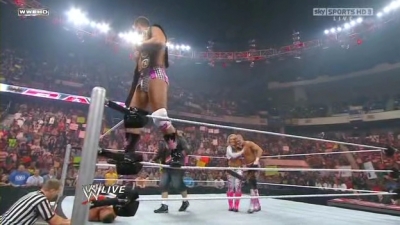 WWE_Monday_Night_Raw_The_Draft_26th_April_2010_HDTV_XviD-FWG_pt1_avi_001068160.jpg