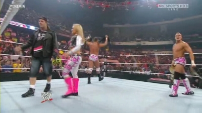 WWE_Monday_Night_Raw_The_Draft_26th_April_2010_HDTV_XviD-FWG_pt1_avi_001128680.jpg