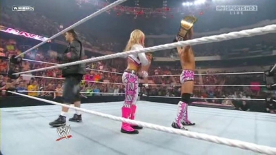 WWE_Monday_Night_Raw_The_Draft_26th_April_2010_HDTV_XviD-FWG_pt1_avi_001133080.jpg