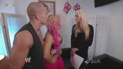 ECW_on_SCiFi_04_21_09_Natalya_Tiffany_BackStage_720p_AC3_5_1_XviD_avi_000065999.jpg