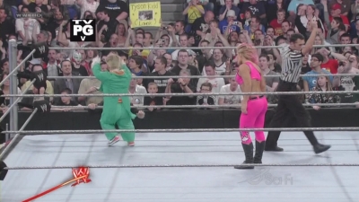 ECW_on_SCiFi_04_21_09_Natalya_vs_Hornswoggle_720p_AC3_5_1_XviD_avi_000001501.jpg