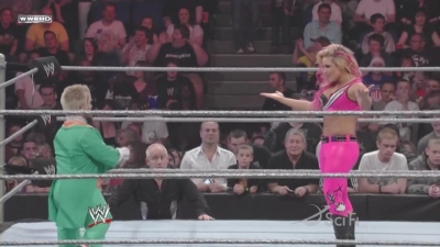 ECW_on_SCiFi_04_21_09_Natalya_vs_Hornswoggle_720p_AC3_5_1_XviD_avi_000018418.jpg