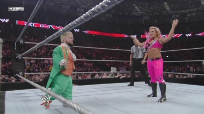 ECW_on_SCiFi_04_21_09_Natalya_vs_Hornswoggle_720p_AC3_5_1_XviD_avi_000038805.jpg