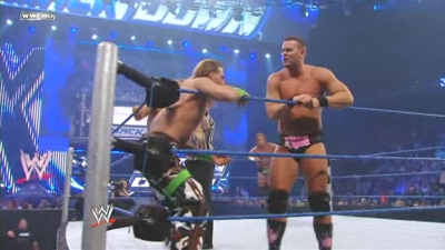 WWE_Friday_Night_Smackdown_2009_12_25_avi_004697960.jpg