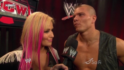 ECW_on_SCiFi_05_12_09_Natalya_Interviewed_720p_AC3_5_1_XviD_avi_000029396.jpg