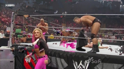 ECW_on_SCiFi_05_12_09_Natalya_Ring_Segment_720p_AC3_5_1_XviD_avi_000041107.jpg