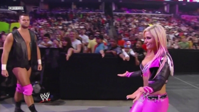 ECW_on_SCiFi_06_02_09_Natalya_720p_AC3_5_1_XviD_avi_000017283.jpg