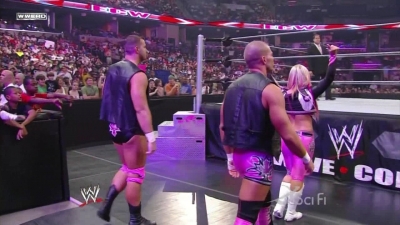 ECW_on_SCiFi_06_02_09_Natalya_720p_AC3_5_1_XviD_avi_000021721.jpg