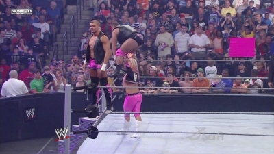 ECW_on_SCiFi_06_02_09_Natalya_720p_AC3_5_1_XviD_avi_000035402.jpg