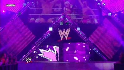 WWE_Extreme_Rules_2010_Big_Show_and_Miz_Gauntlet_Tag_Team_Match_avi_000836101.jpg