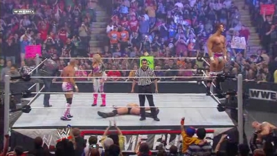 WWE_Extreme_Rules_2010_Big_Show_and_Miz_Gauntlet_Tag_Team_Match_avi_000869702.jpg