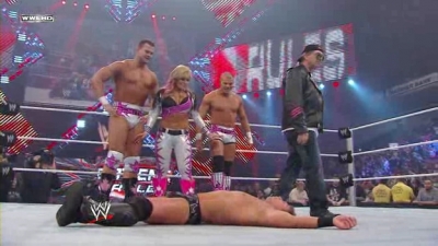 WWE_Extreme_Rules_2010_Big_Show_and_Miz_Gauntlet_Tag_Team_Match_avi_000890689.jpg
