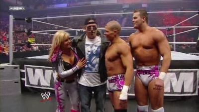 WWE_Extreme_Rules_2010_Big_Show_and_Miz_Gauntlet_Tag_Team_Match_avi_000922221.jpg