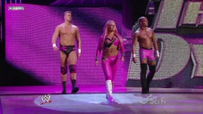 ECW_on_SCiFi_06_16_09_Natalya_720p_AC3_5_1_XviD_avi_000008174.jpg