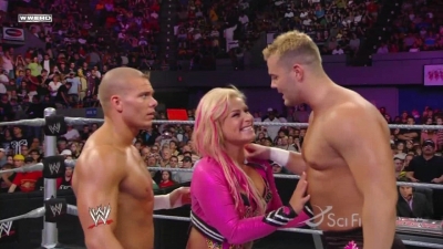 ECW_on_SCiFi_06_16_09_Natalya_720p_AC3_5_1_XviD_avi_000071037.jpg