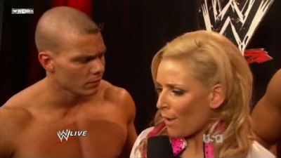 WWE_Raw_06_21_10_HDTV-XviD-SER_WRESTLiNGBAY_COM-quickupload_net_avi_002005370.jpg