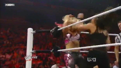 WWE_Raw_06_21_10_HDTV-XviD-SER_WRESTLiNGBAY_COM-quickupload_net_avi_002228426.jpg