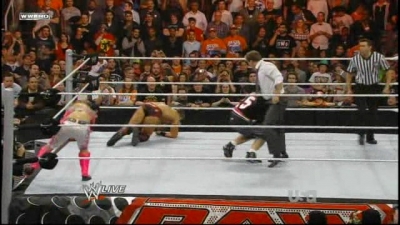 WWE_Raw_05_17_2010_HDTV_XviD-XS_avi_003861791.jpg