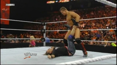 WWE_Raw_05_17_2010_HDTV_XviD-XS_avi_003915811.jpg