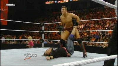 WWE_Raw_05_17_2010_HDTV_XviD-XS_avi_003916512.jpg