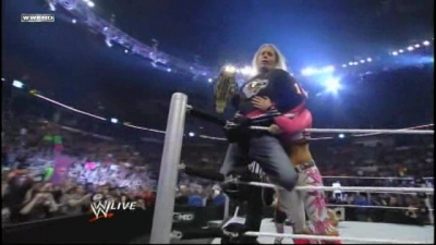 WWE_Raw_05_17_2010_HDTV_XviD-XS_avi_003971067.jpg