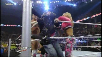 WWE_Raw_05_17_2010_HDTV_XviD-XS_avi_003975638.jpg