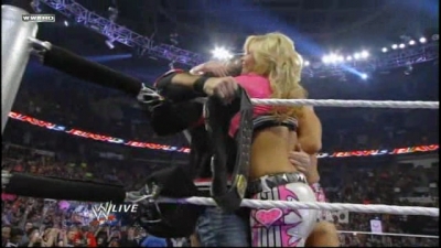 WWE_Raw_05_17_2010_HDTV_XviD-XS_avi_003978407.jpg