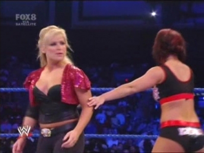 WWE_Friday_Night_Smackdown_05_02_08_SDTV_XviD-MoRPH0_avi_001396240.jpg