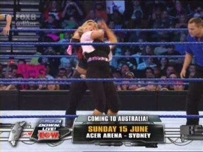 WWE_Friday_Night_Smackdown_05_02_08_SDTV_XviD-MoRPH0_avi_001602960.jpg