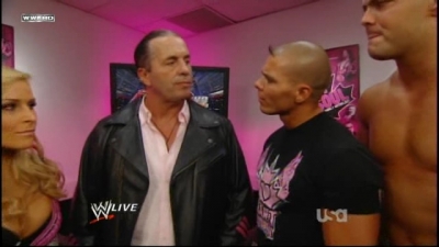 WWE_Raw_05_31_2010_HDTV_XviD-XS_www_WRESTLEYOURWAY_com_avi_001575540.jpg
