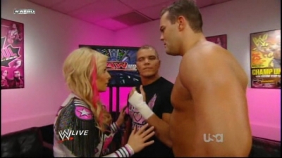 WWE_Raw_05_31_2010_HDTV_XviD-XS_www_WRESTLEYOURWAY_com_avi_001609541.jpg
