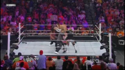 WWE_Raw_05_31_2010_HDTV_XviD-XS_www_WRESTLEYOURWAY_com_avi_003763793.jpg