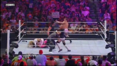 WWE_Raw_05_31_2010_HDTV_XviD-XS_www_WRESTLEYOURWAY_com_avi_003764727.jpg