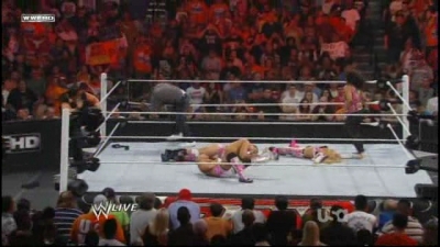 WWE_Raw_05_31_2010_HDTV_XviD-XS_www_WRESTLEYOURWAY_com_avi_003805268.jpg