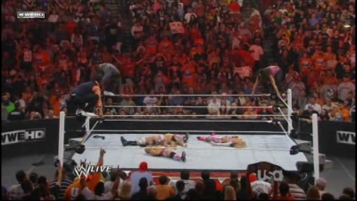 WWE_Raw_05_31_2010_HDTV_XviD-XS_www_WRESTLEYOURWAY_com_avi_003811374.jpg
