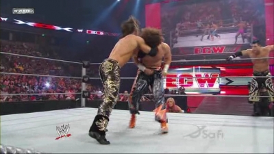 ECW_04-07-09_John_Morrison_The_Miz_and_Tyson_Kid_vs_Carlito_Primo_and_Evan_Bourne_avi_000373972.jpg