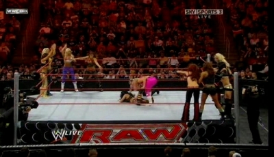 xtreme-wrestling-network_com_WWE_Raw_04_06_09_DSR_XviD-XWT_avi_001745440.jpg