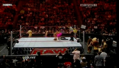 xtreme-wrestling-network_com_WWE_Raw_04_06_09_DSR_XviD-XWT_avi_001846640.jpg