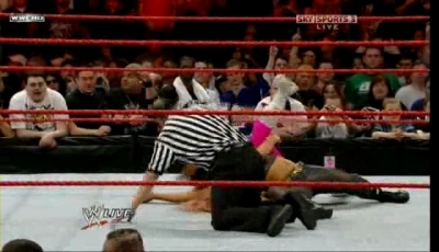 xtreme-wrestling-network_com_WWE_Raw_04_06_09_DSR_XviD-XWT_avi_001870320.jpg