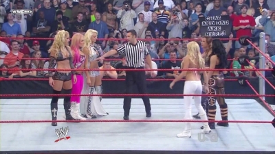 WWE_Raw_04_13_09_Raw_Divas_vs_SmackDown_Divas_720p_AC3_5_1_XviD_avi_000079646.jpg