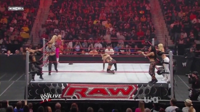 WWE_Raw_04_13_09_Raw_Divas_vs_SmackDown_Divas_720p_AC3_5_1_XviD_avi_000183149.jpg