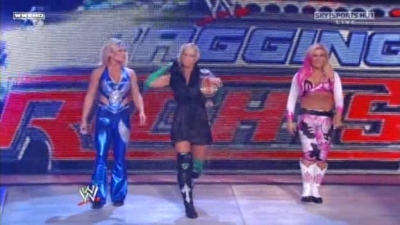 WWE_Bragging_Rights_2009_Kelly_Kelly_Gail_Kim_Melina_vs_Michelle_McCool_Beth_Natalya_XviD_avi_000024040.jpg