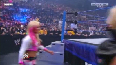 WWE_Bragging_Rights_2009_Kelly_Kelly_Gail_Kim_Melina_vs_Michelle_McCool_Beth_Natalya_XviD_avi_000034720.jpg