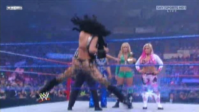 WWE_Bragging_Rights_2009_Kelly_Kelly_Gail_Kim_Melina_vs_Michelle_McCool_Beth_Natalya_XviD_avi_000127080.jpg