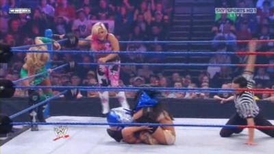 WWE_Bragging_Rights_2009_Kelly_Kelly_Gail_Kim_Melina_vs_Michelle_McCool_Beth_Natalya_XviD_avi_000188600.jpg