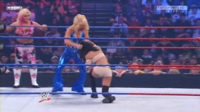 WWE_Bragging_Rights_2009_Kelly_Kelly_Gail_Kim_Melina_vs_Michelle_McCool_Beth_Natalya_XviD_avi_000197080.jpg