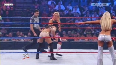 WWE_Bragging_Rights_2009_Kelly_Kelly_Gail_Kim_Melina_vs_Michelle_McCool_Beth_Natalya_XviD_avi_000238360.jpg