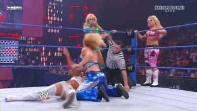 WWE_Bragging_Rights_2009_Kelly_Kelly_Gail_Kim_Melina_vs_Michelle_McCool_Beth_Natalya_XviD_avi_000371280.jpg